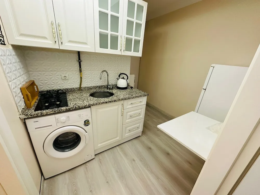 Tek Büyük Yataklı Oda, 1 Çift Kişilik Yatak, Sigara İçilebilir