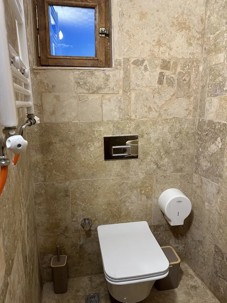 Premium Tek Büyük Yataklı Oda