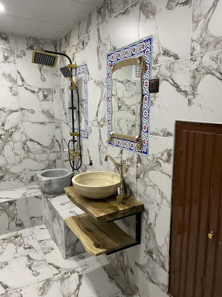 Traditional Apart Daire