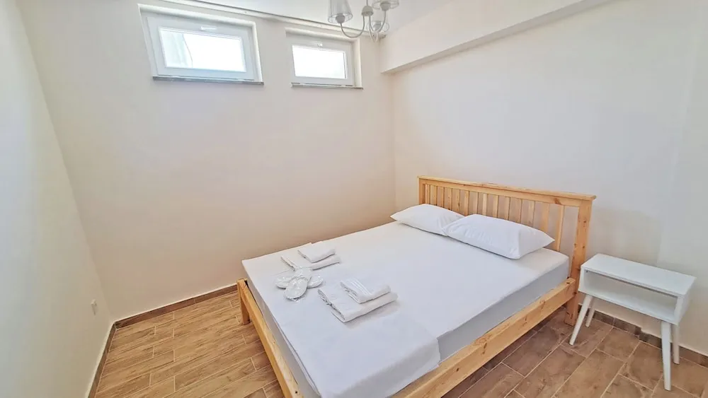 Ekonomik Suit Bodrum Kat, 2 Yatak Odası