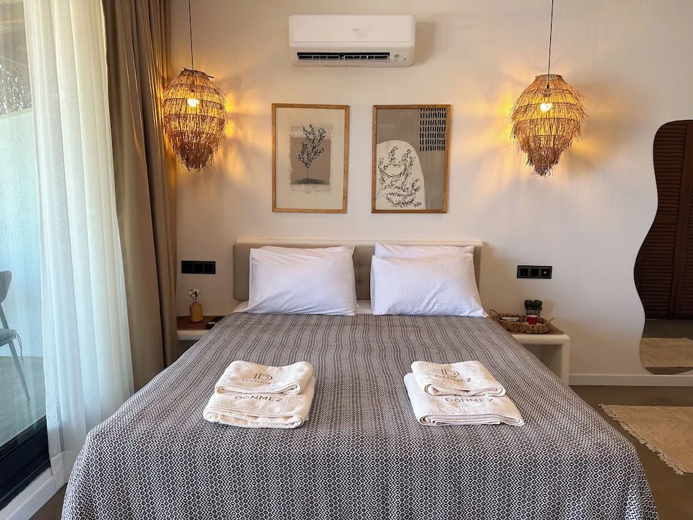 Deluxe Tek Büyük Yataklı Oda