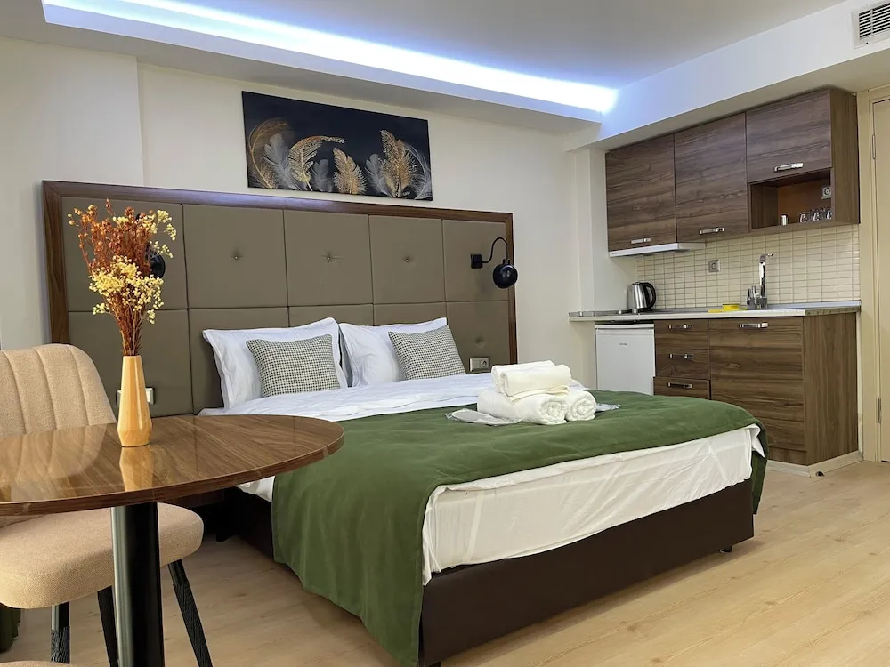 Deluxe Üç Kişilik Oda