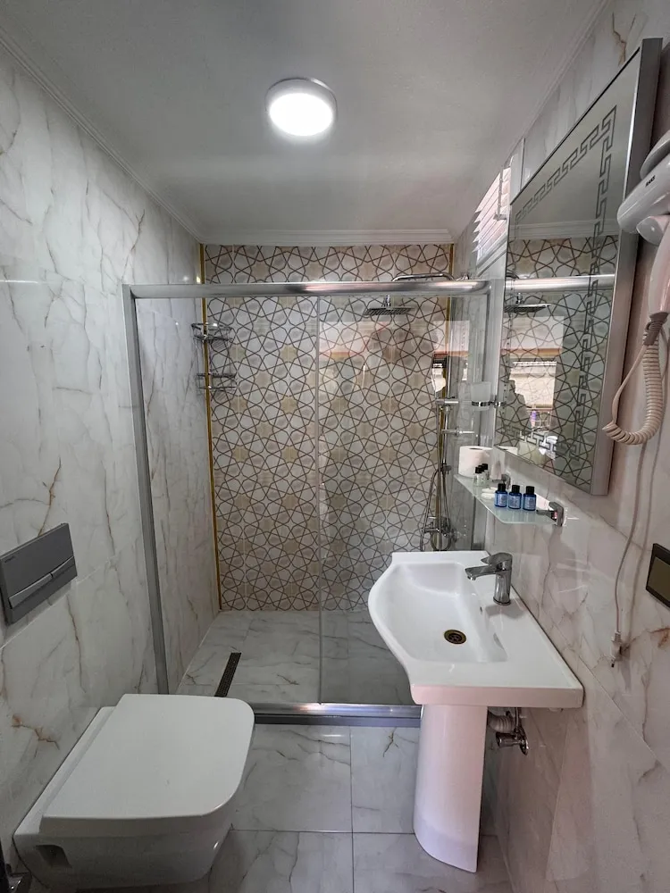 Romantic Tek Büyük Yataklı Oda, Küvet