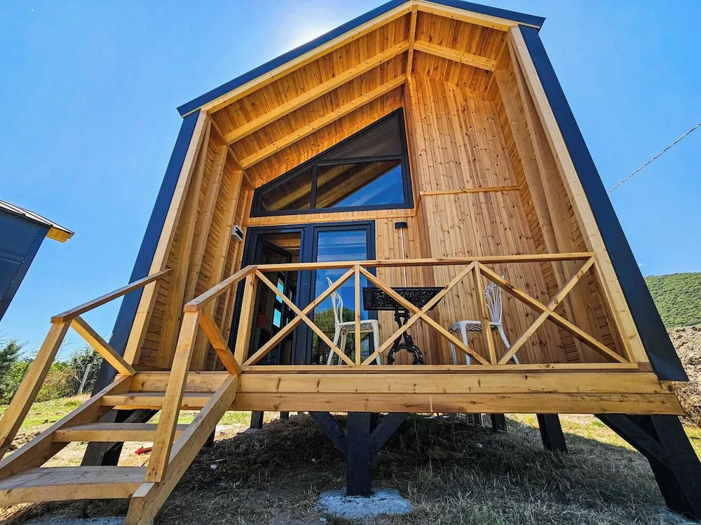 Standard Bungalov, Kısmi Göl Manzaralı