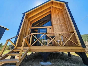 İznik Seyir Kamp ve Bungalov