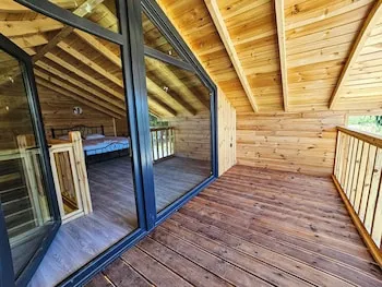İznik Seyir Kamp ve Bungalov