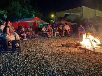 Myra Camping