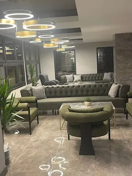 Uzunkum Hotel
