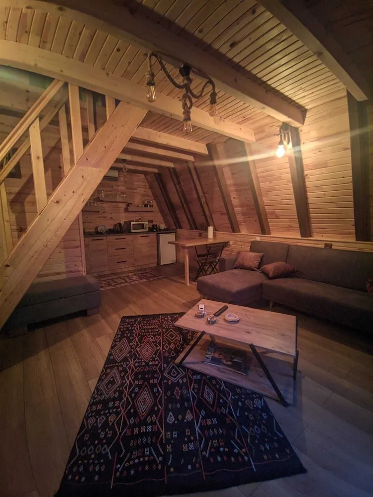 Elite Bungalov