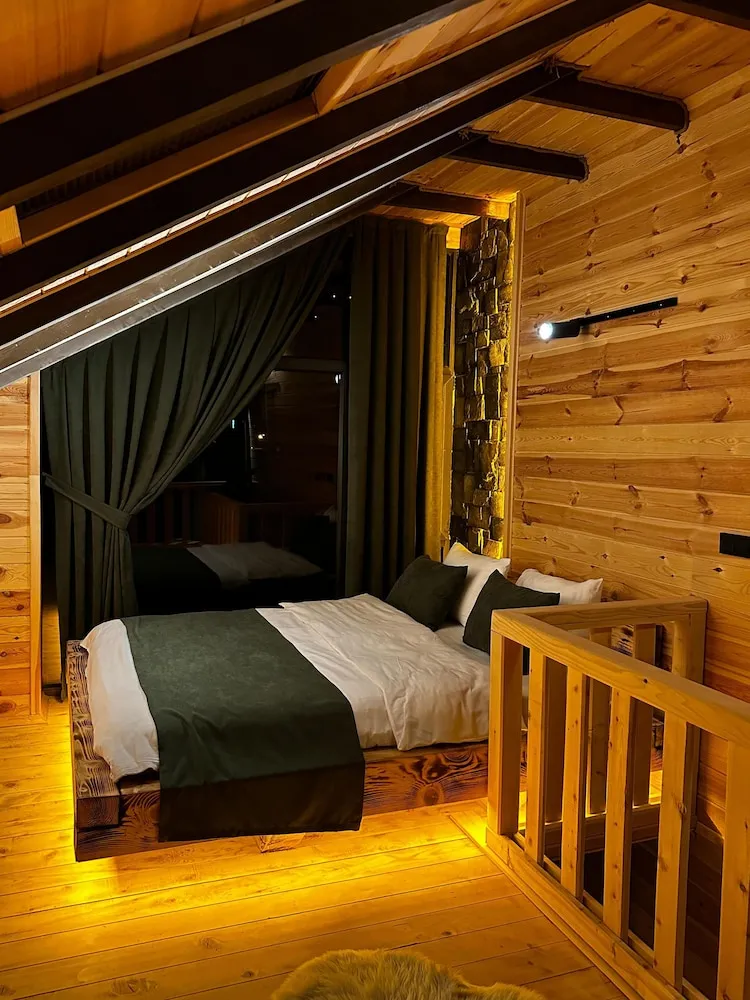 Lizbon Suite Room