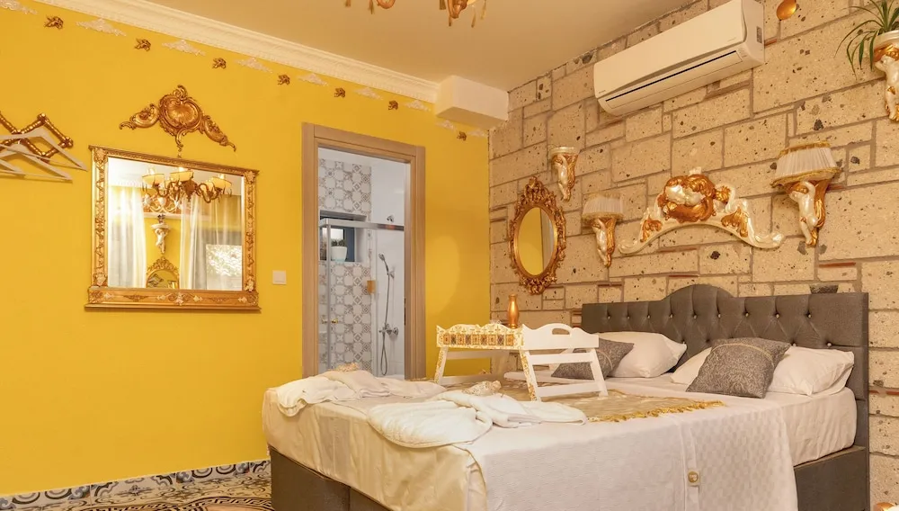 Standard Üç Kişilik Oda