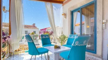 Lamur Otel