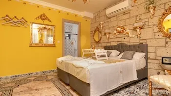 Lamur Otel