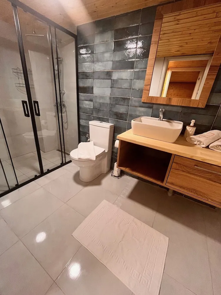 Luxury Bungalov, Havuz Manzaralı