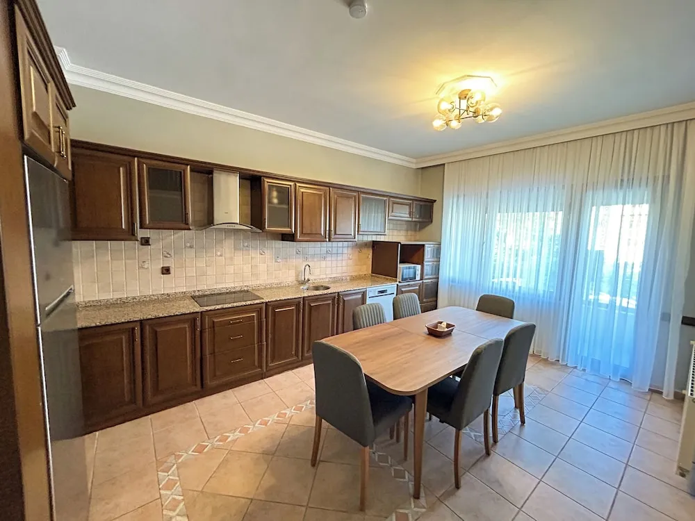 Deluxe Apart Daire