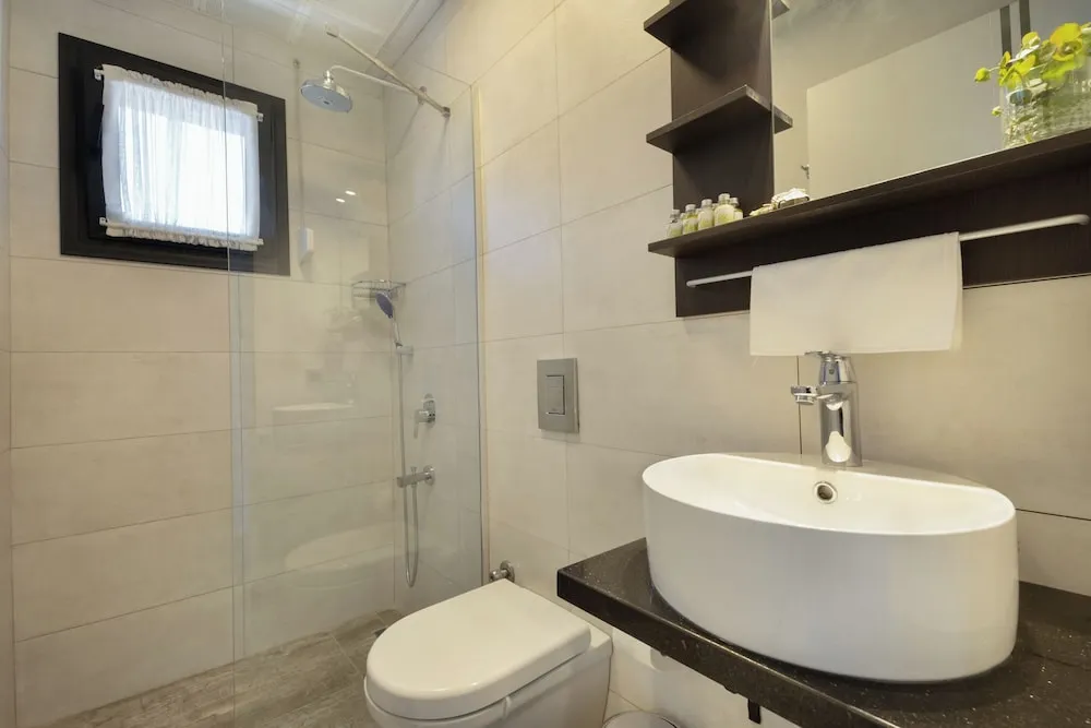 Comfort Oda, 1 Büyük (Queen) Boy Yatak, Bahçe Manzaralı