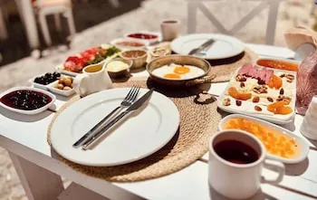 Amour Köyiçi Otel