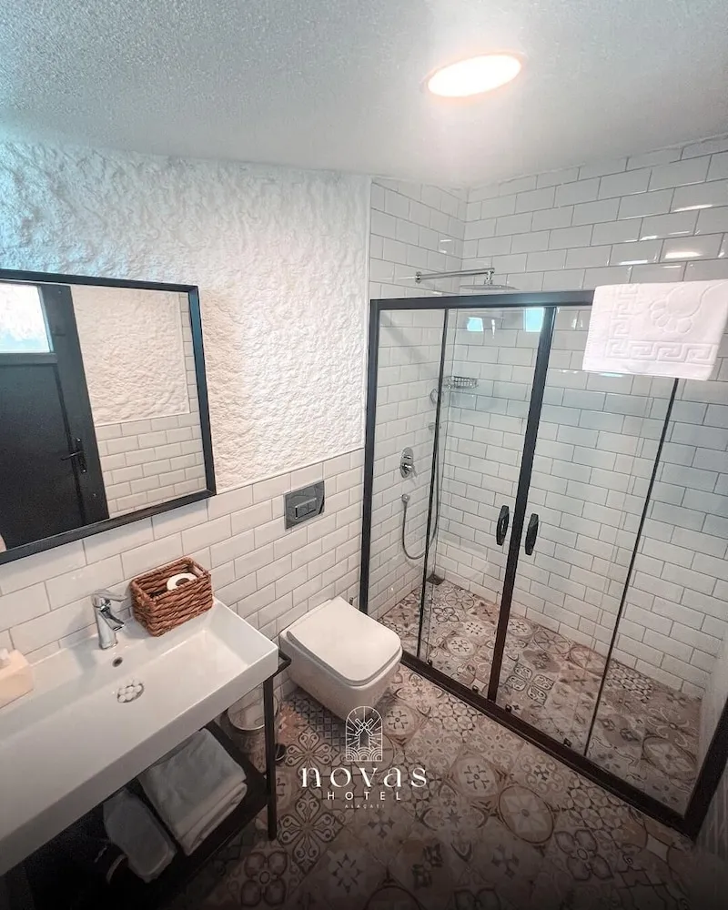 Deluxe Süit, Avlu Manzaralı
