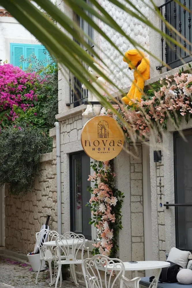Novas Hotel Alaçatı