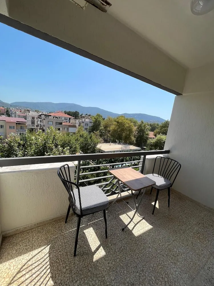 Comfort Üç Kişilik Oda, Balkon, Şehir Manzaralı
