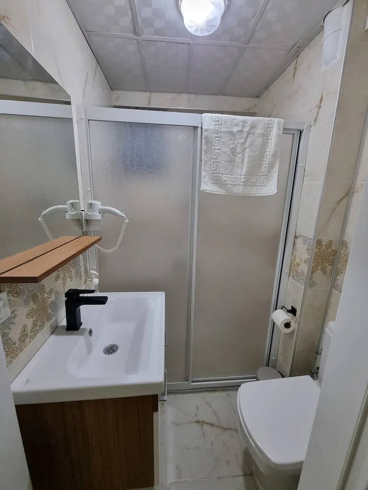 Design Apart Daire, 1 En Büyük (King) Boy Yatak ve Çekyat, Avlu Manzaralı, Bahçeli