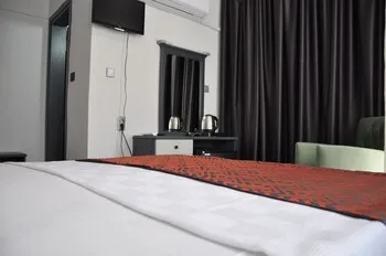 Livia Hotel