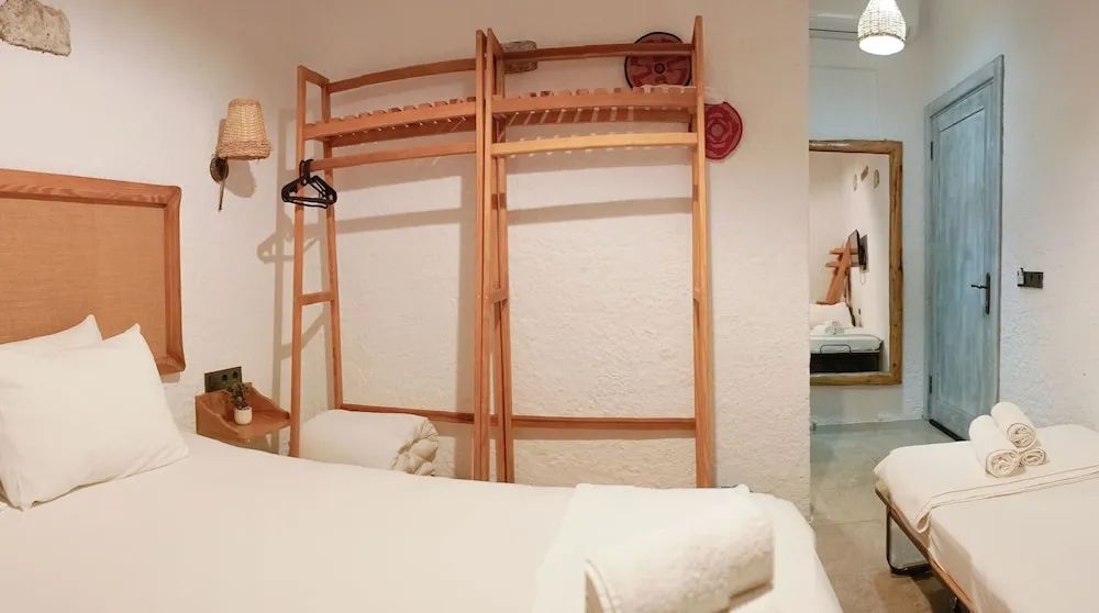 Deluxe Room with Bay Window
