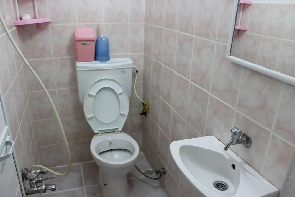 City Üç Kişilik Oda