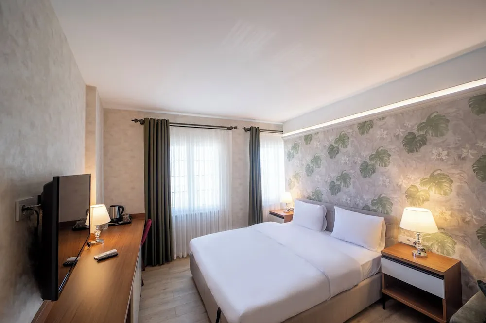 Deluxe Üç Kişilik Oda, 1 En Büyük (King) Boy Yatak ve Çekyat