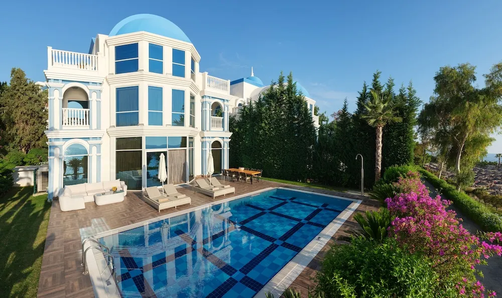 Presidential Villa, Kişiye Özel Havuzlu