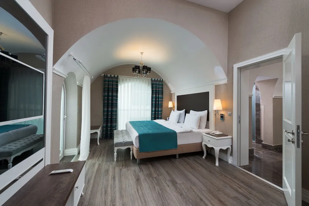Platinum Villa Suite
