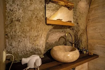 Snora Cave Hotel
