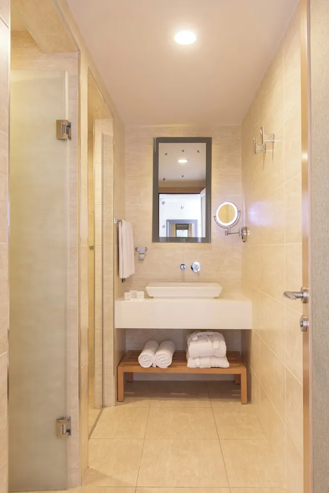 Standard Tek Büyük Yataklı Oda, Balkon, Deniz Manzaralı