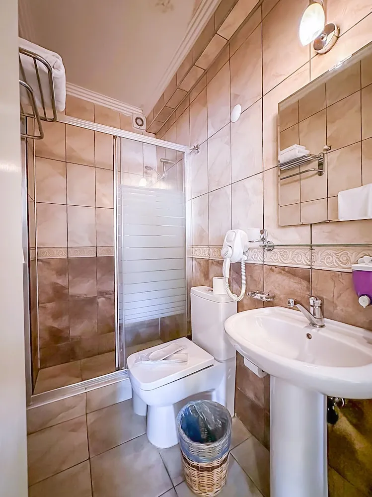 Standard Üç Kişilik Oda, Balkon, Deniz Manzaralı