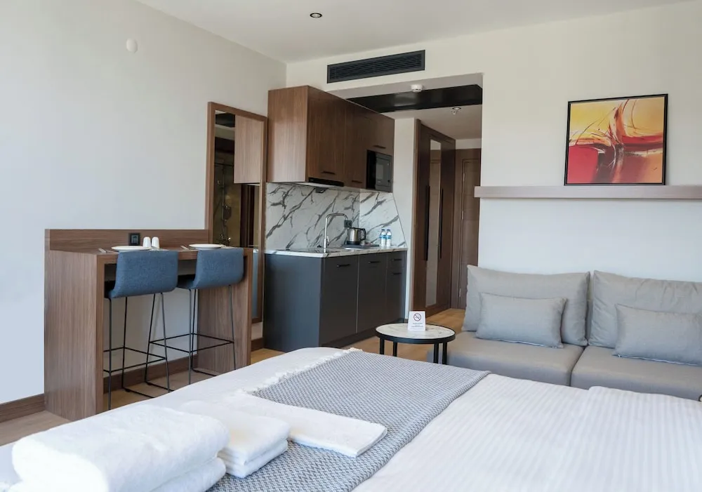 Standard Stüdyo, Şehir Manzaralı