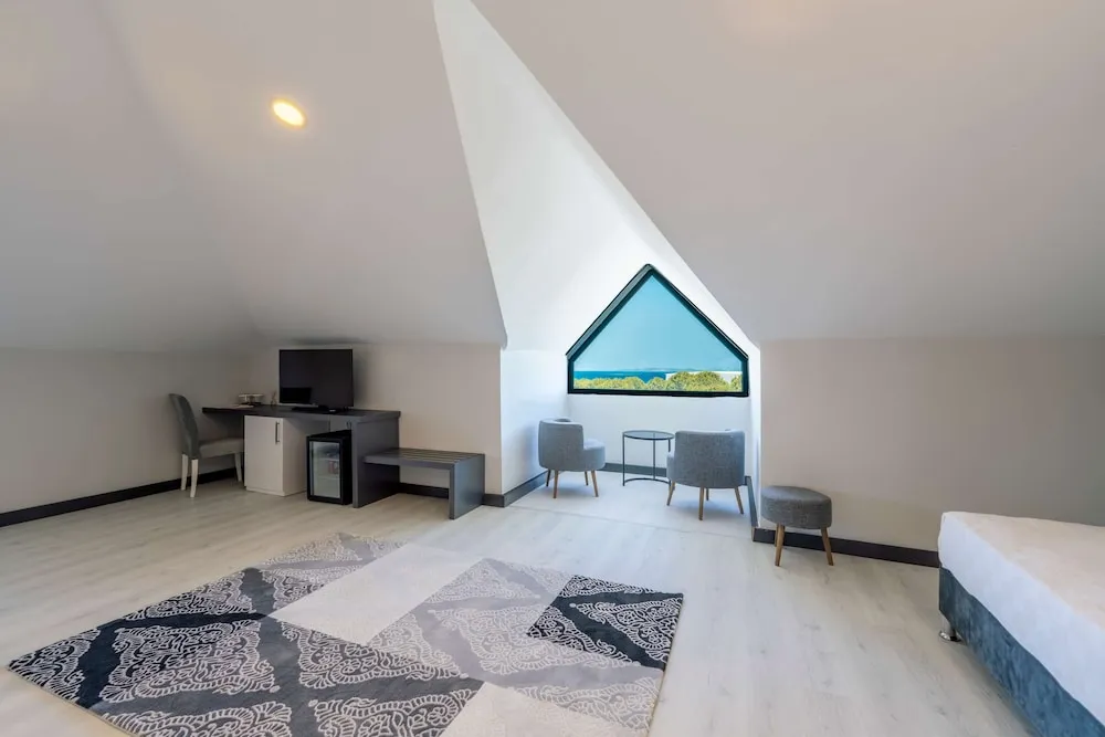 Standard Oda, Deniz Manzaralı