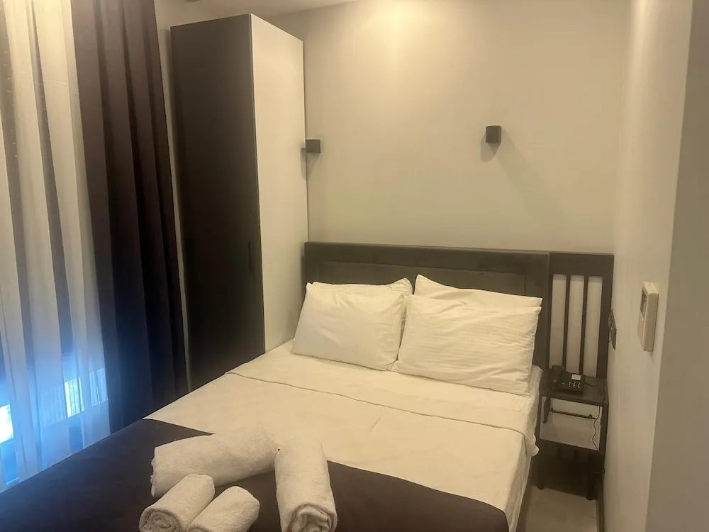 Economy Oda, Bahçe Manzaralı