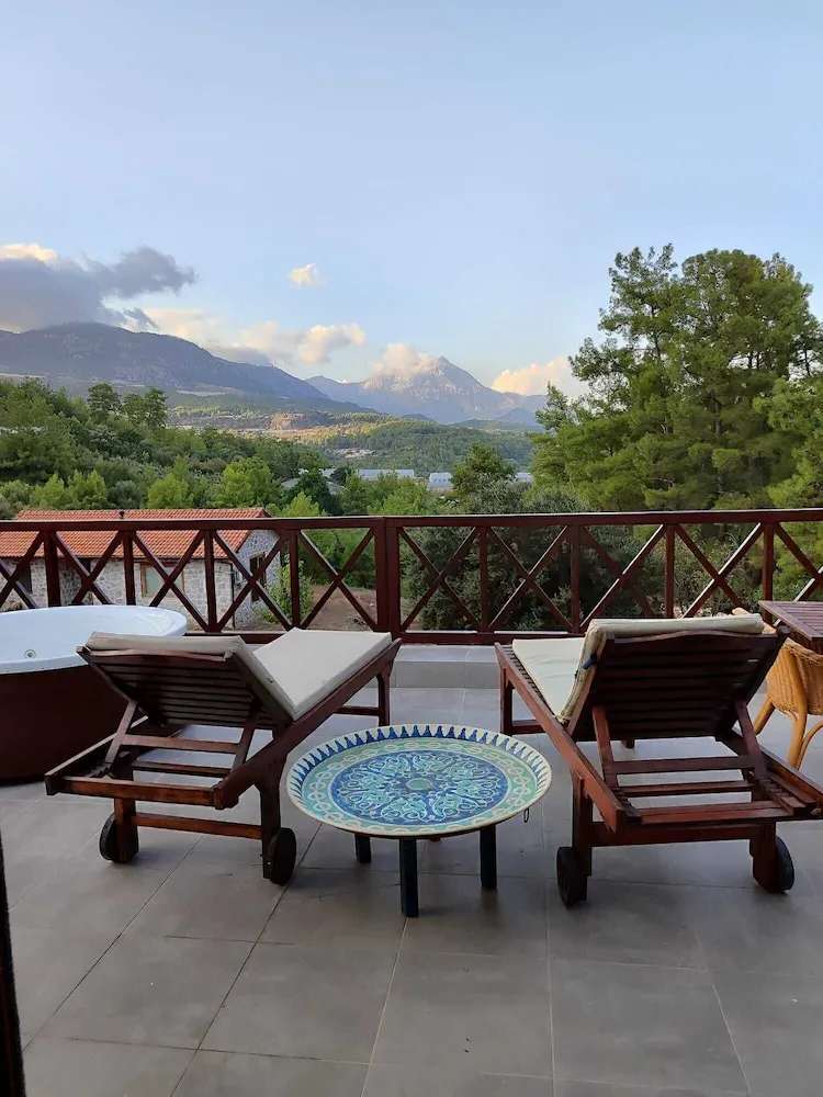 Basic Villa, 2 Yatak Odası, Dağ Manzaralı