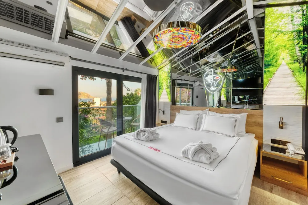 Deniz Manzaralı Bungalov Balkonlu