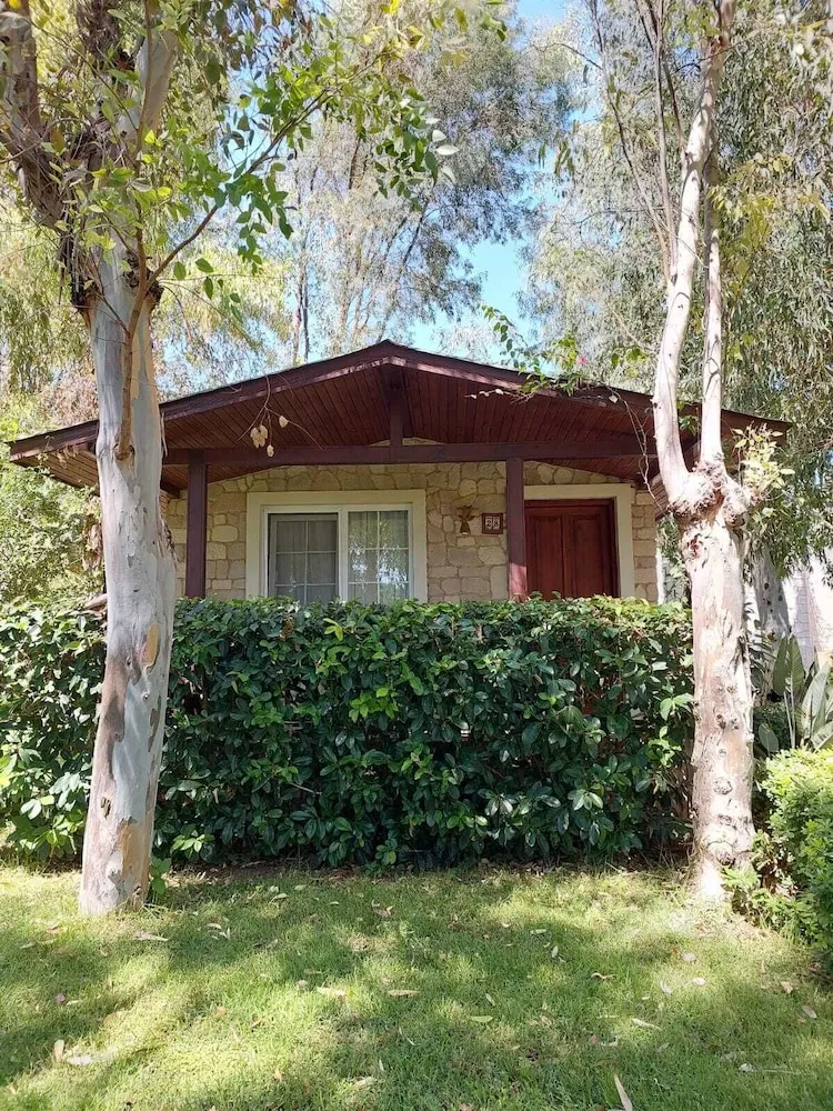 Exclusive Bungalov