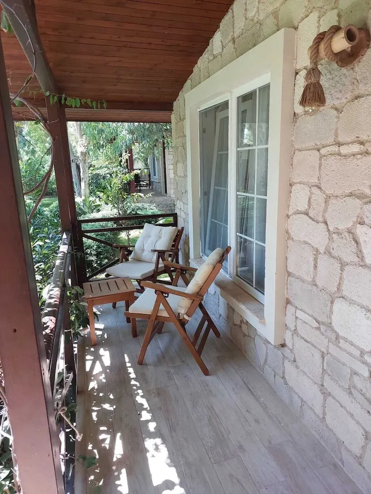 Exclusive Bungalov