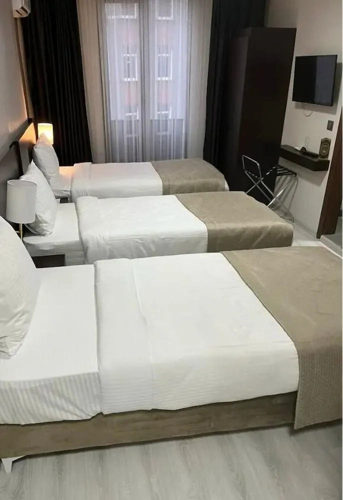 Standard Üç Kişilik Oda