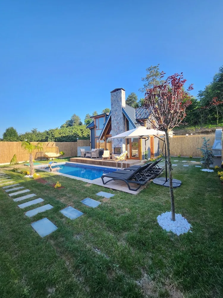 Business Bungalov