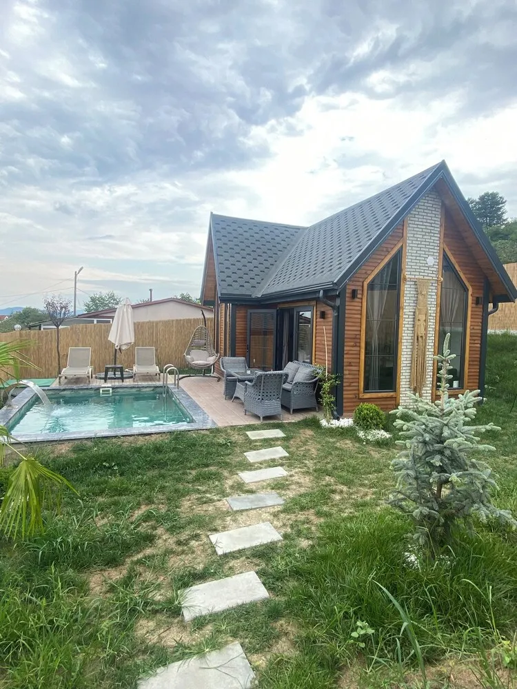 City Bungalov