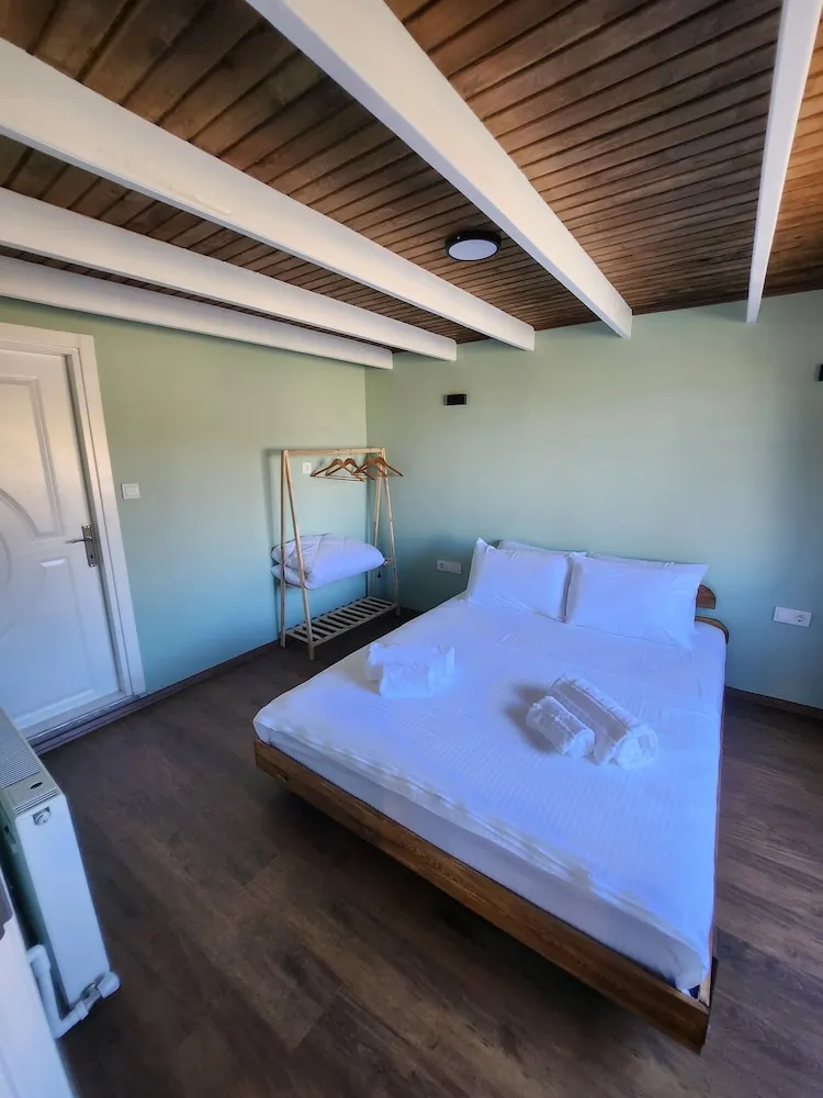 Basic Bungalov