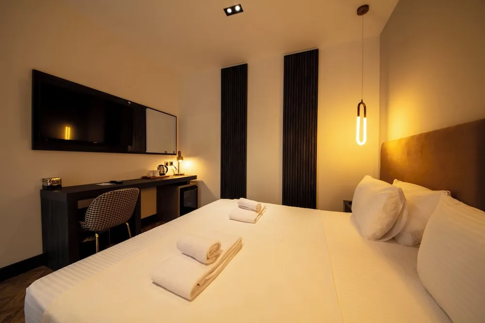 Superior Room with Balcony