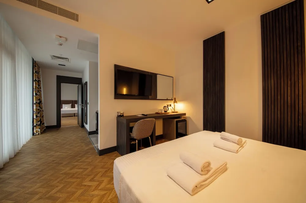 Superior Room with Balcony