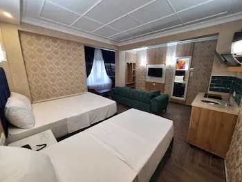 Aksaray Mektebi Sok.