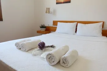 Lefkofris Otel