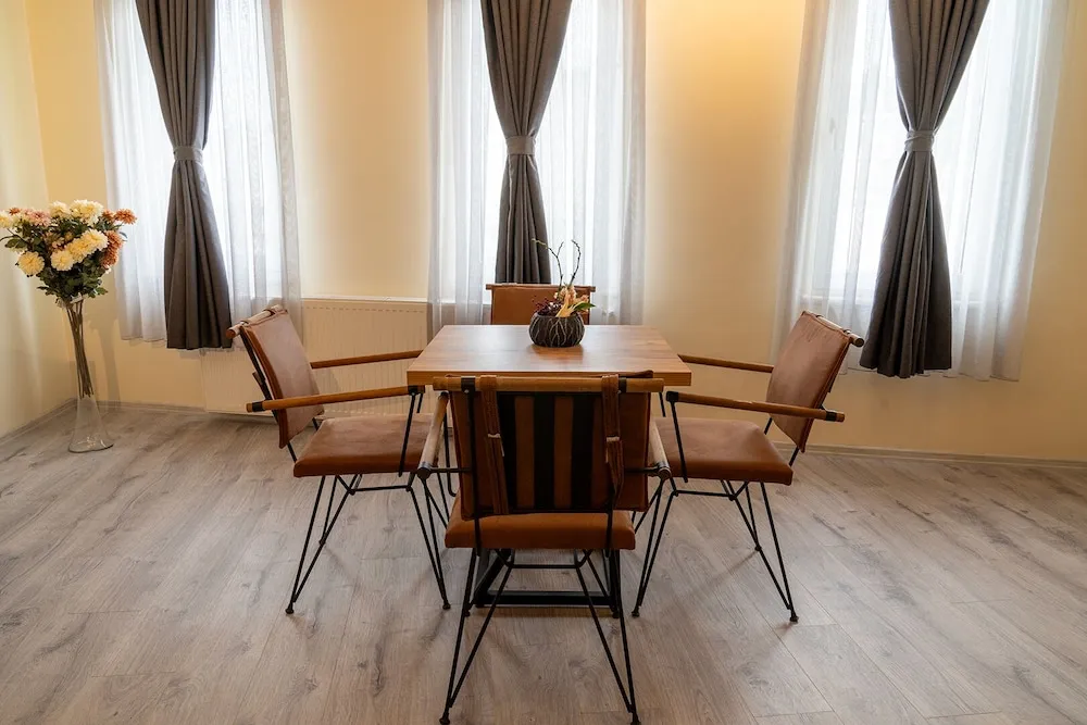 Deluxe Süit, Sigara İçilmez, Şehir Manzaralı